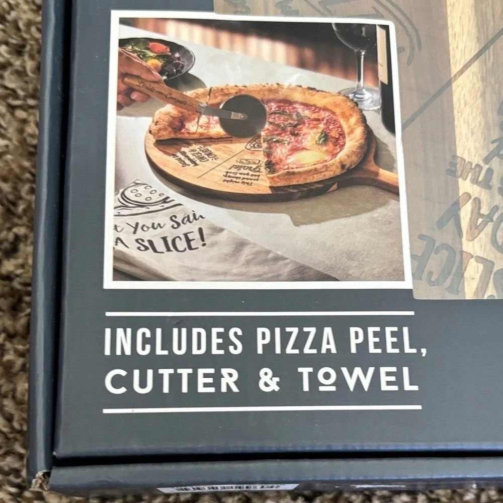 Hammer + Axe Pizza Party Tool Set Wooden Pizza Cutting Board, Pizza Cutter Towel
